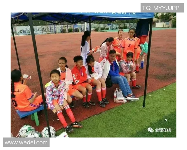 成都足球队的比赛经验分享与成长之路探讨